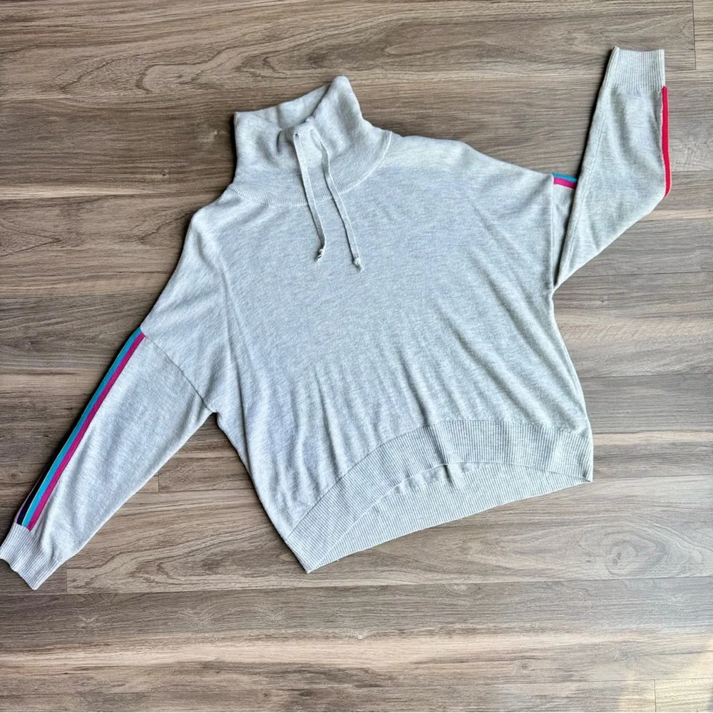 Love‎ by Gap Stripe Lurex Turtleneck Sweater Merino Blend Gray M